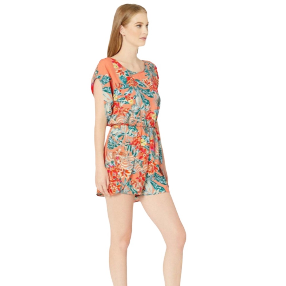 BCBGMaxAzria Flutter Sleeve Woven Romper, Size M - Picture 3 of 8